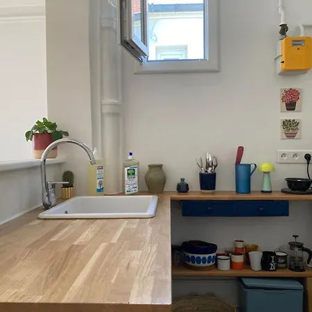 Appartement Charming 2r 10 Minutes From Montmartre